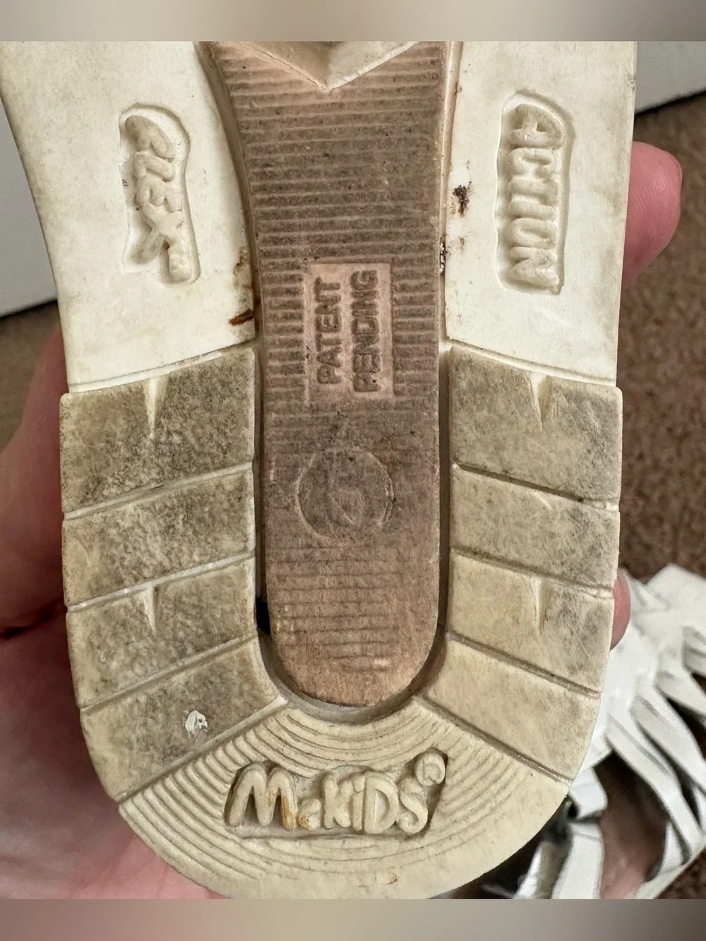 Vintage McKids Little Girls Strappy Sandals White Faux Leather US 6
